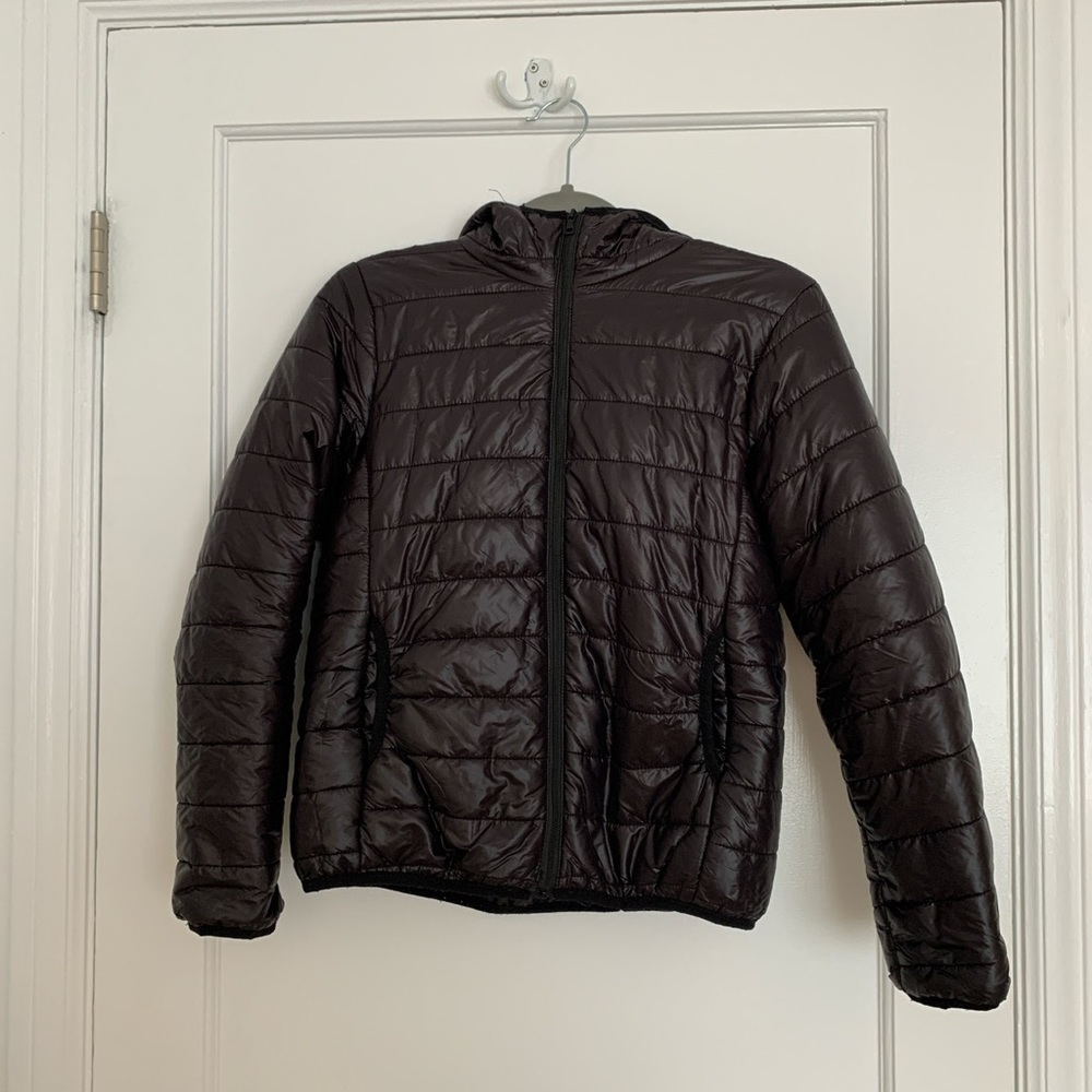 Black puffer jacket